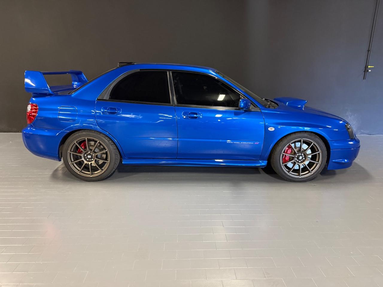 Subaru Impreza 2.0 turbo 16V STi 7xx CV