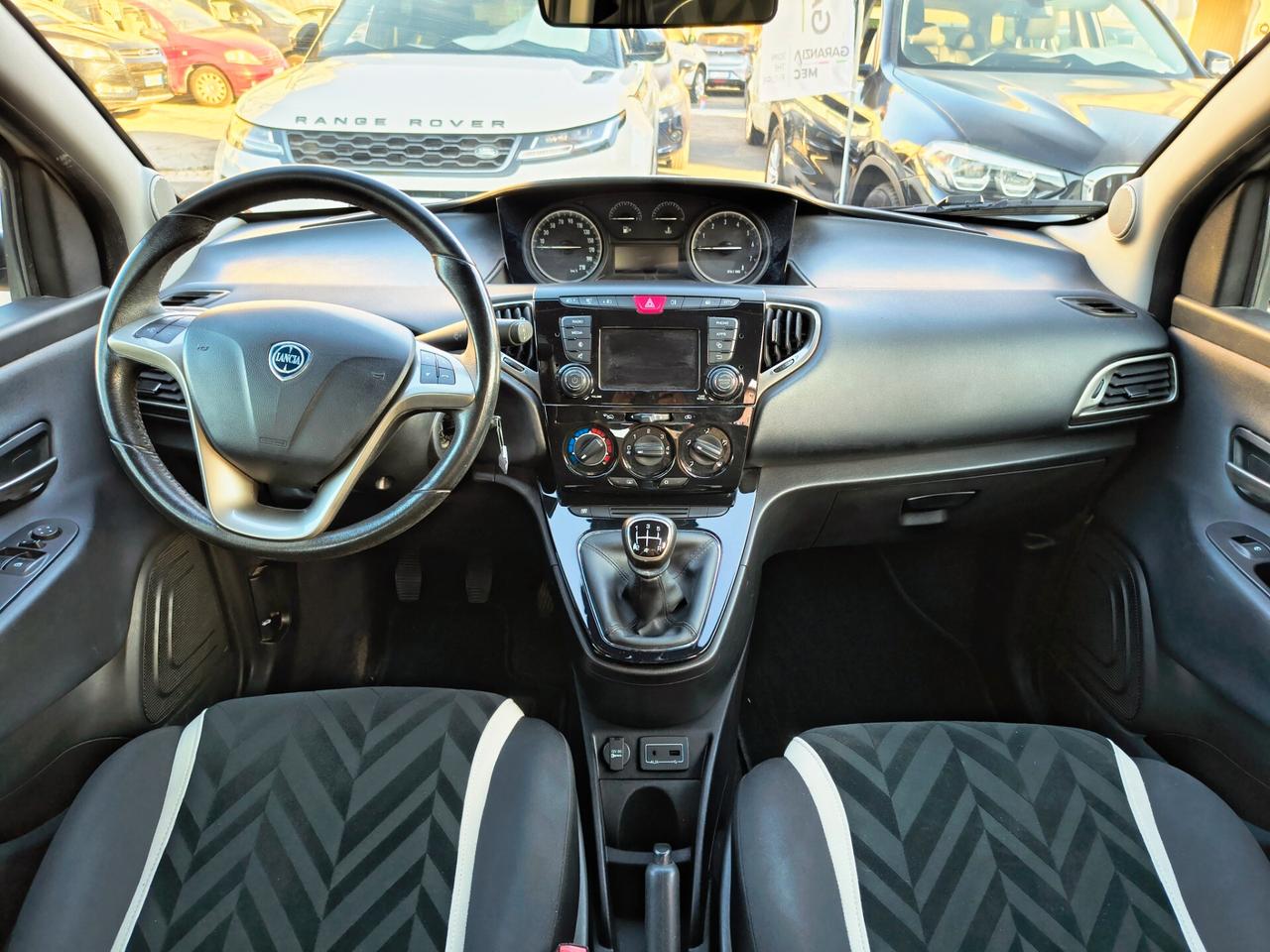 LANCIA YPSILON 1.2 BENZINA SOLO 48.000 KM 2017