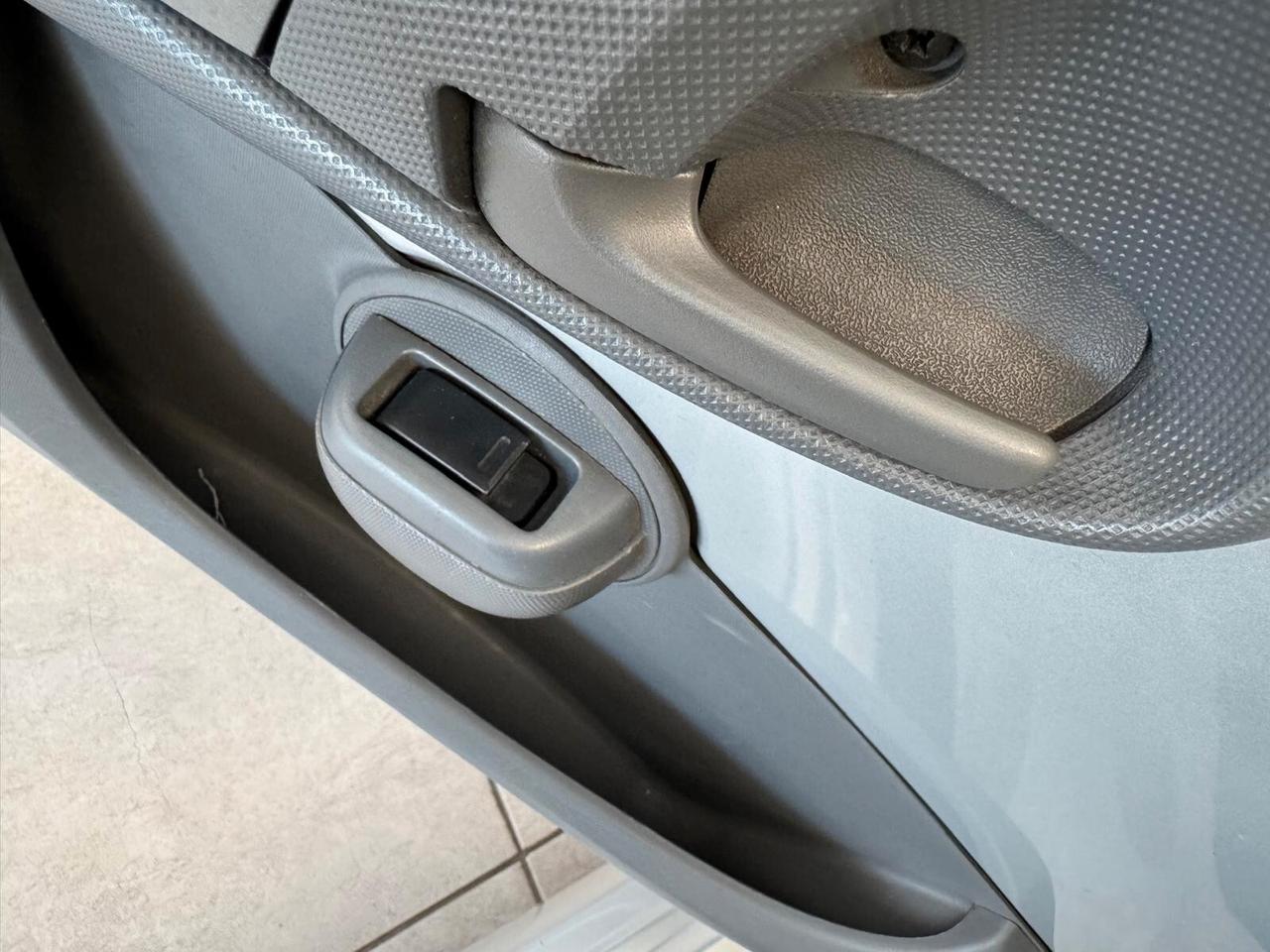 Toyota Aygo 1.0 VVT-i BENZ 68CV 5P UNIPRO 2008