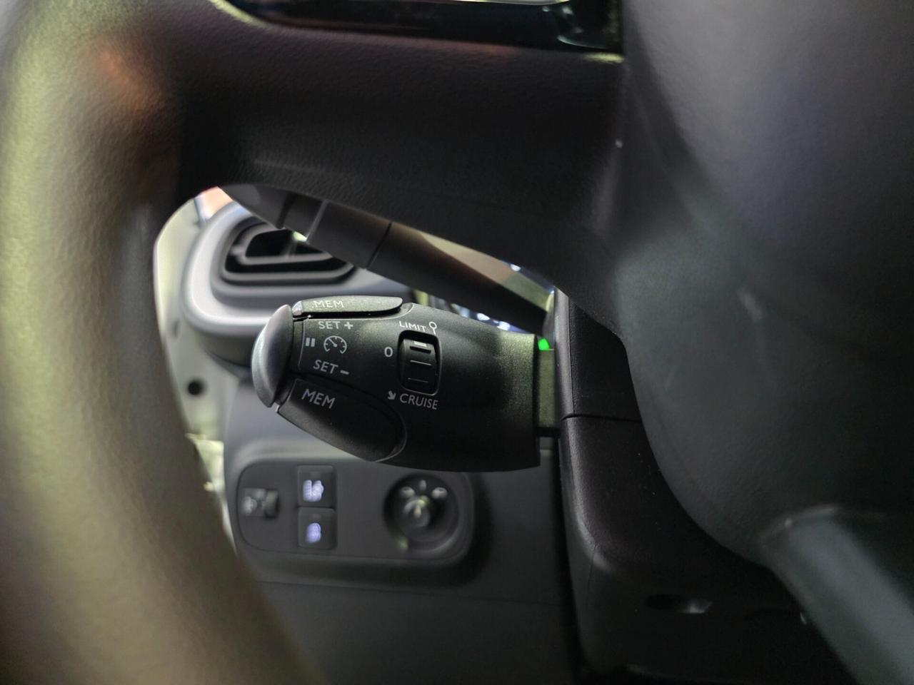 Citroen C3 BlueHDi 100 S&S Van autocarro 2 posti uniprop