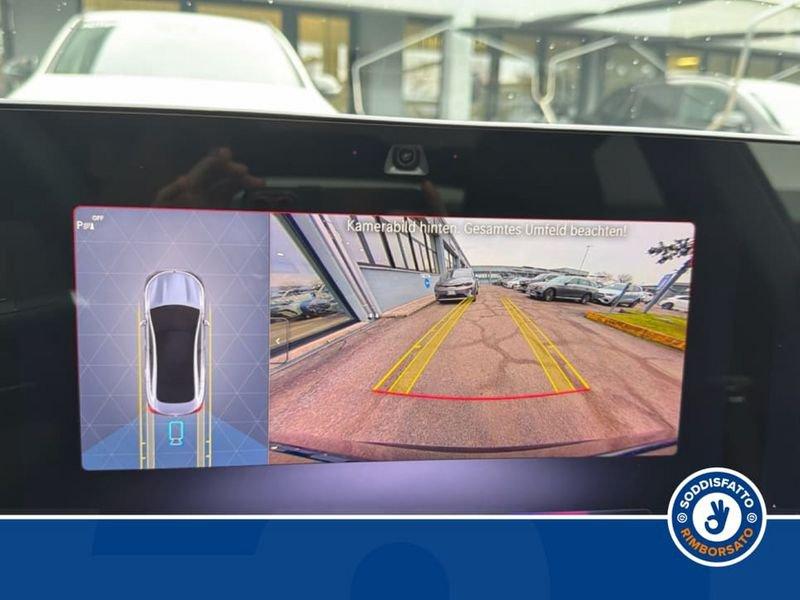 Mercedes-Benz CLA 200 Automatic Coupé Premium