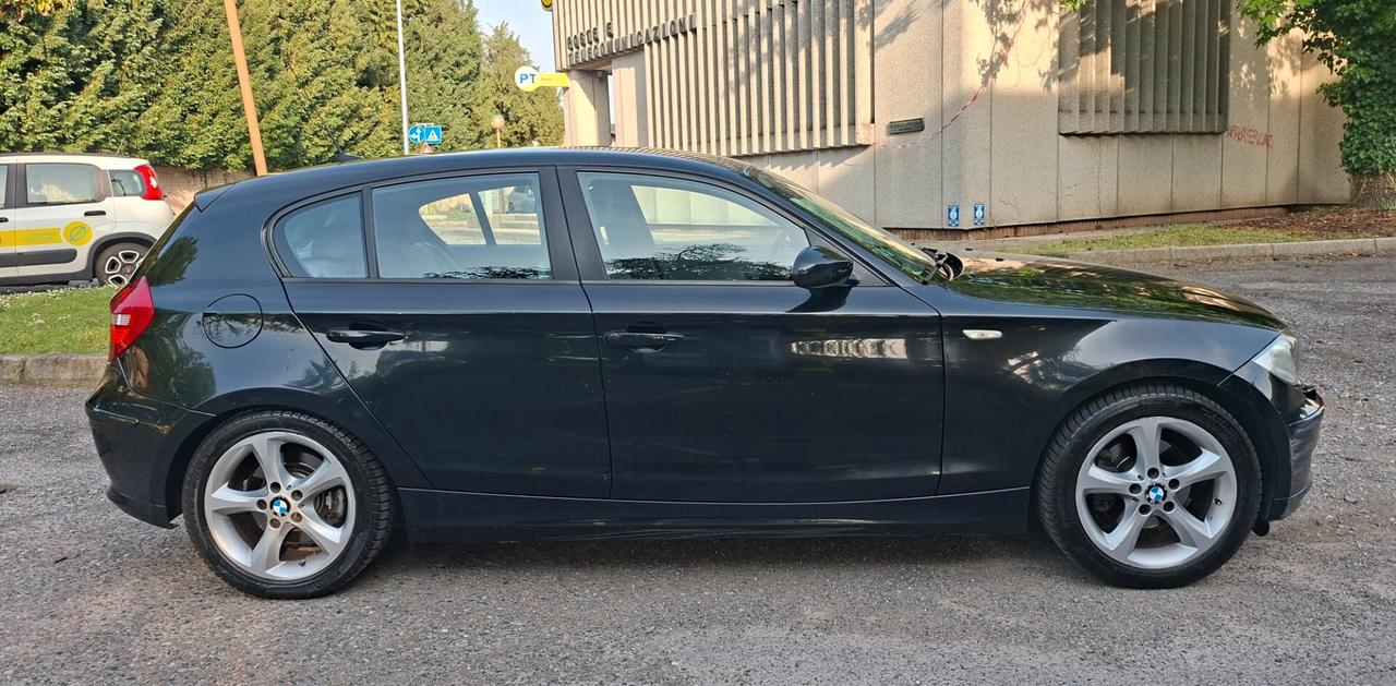 Bmw 120 120d cat 5 porte Futura DPF
