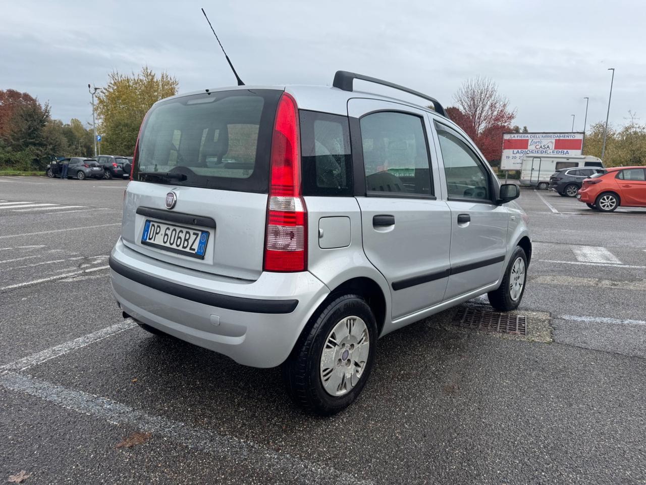 Fiat Panda idonea ai neopatentati 5 posti
