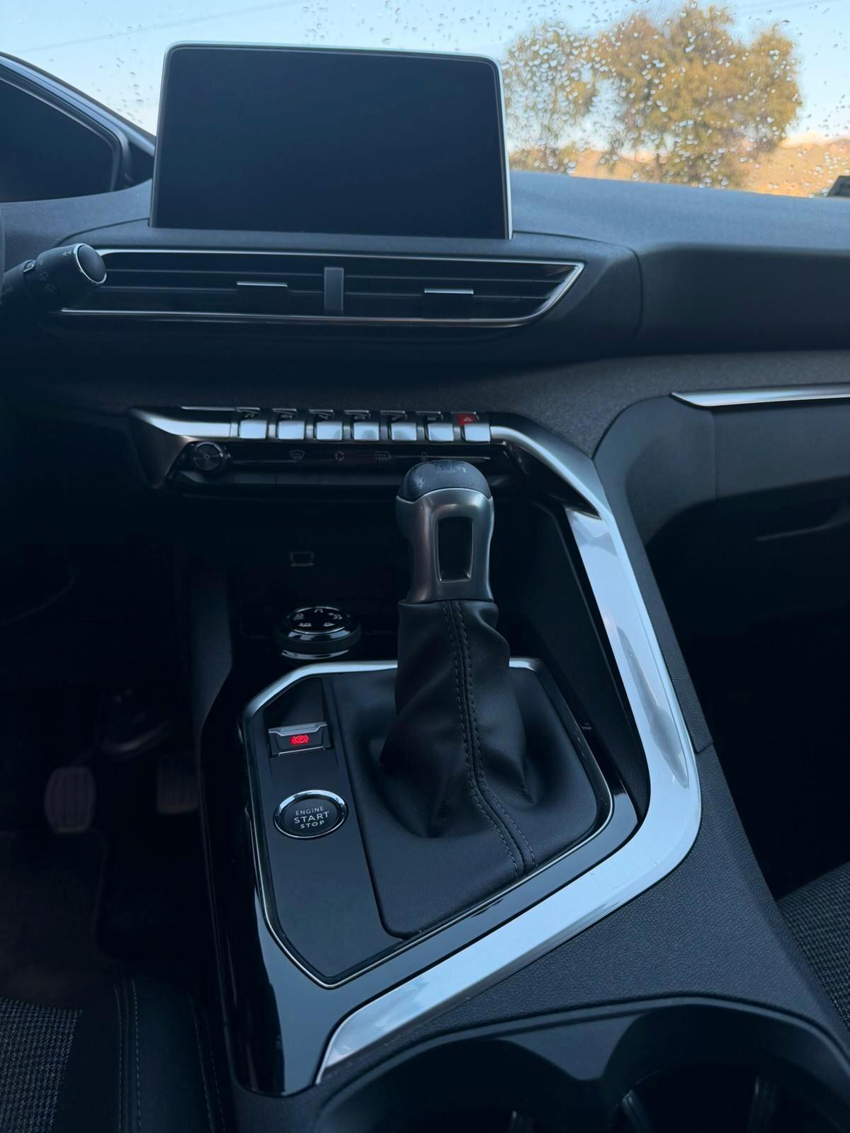 Peugeot 3008 BlueHDi 130 S&S Allure