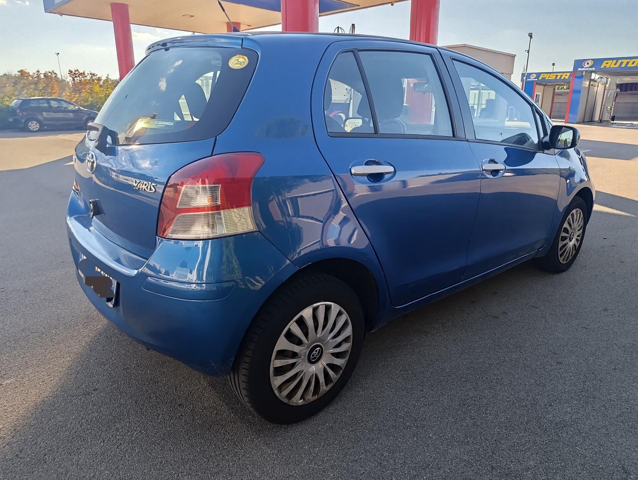 Toyota Yaris 1.3 5 porte Active