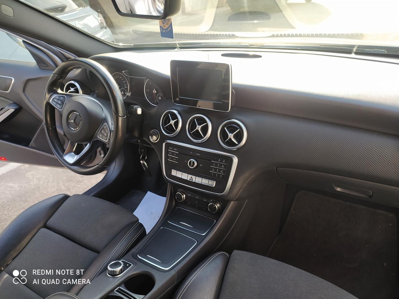 Mercedes-benz A 180 d Automatic Premium