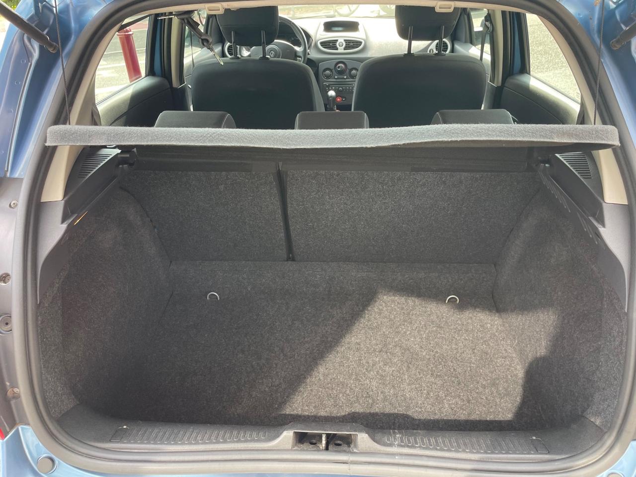 Renault Clio 1.2 16V 5 porte/1PROP/GARANZIA 12 MESI