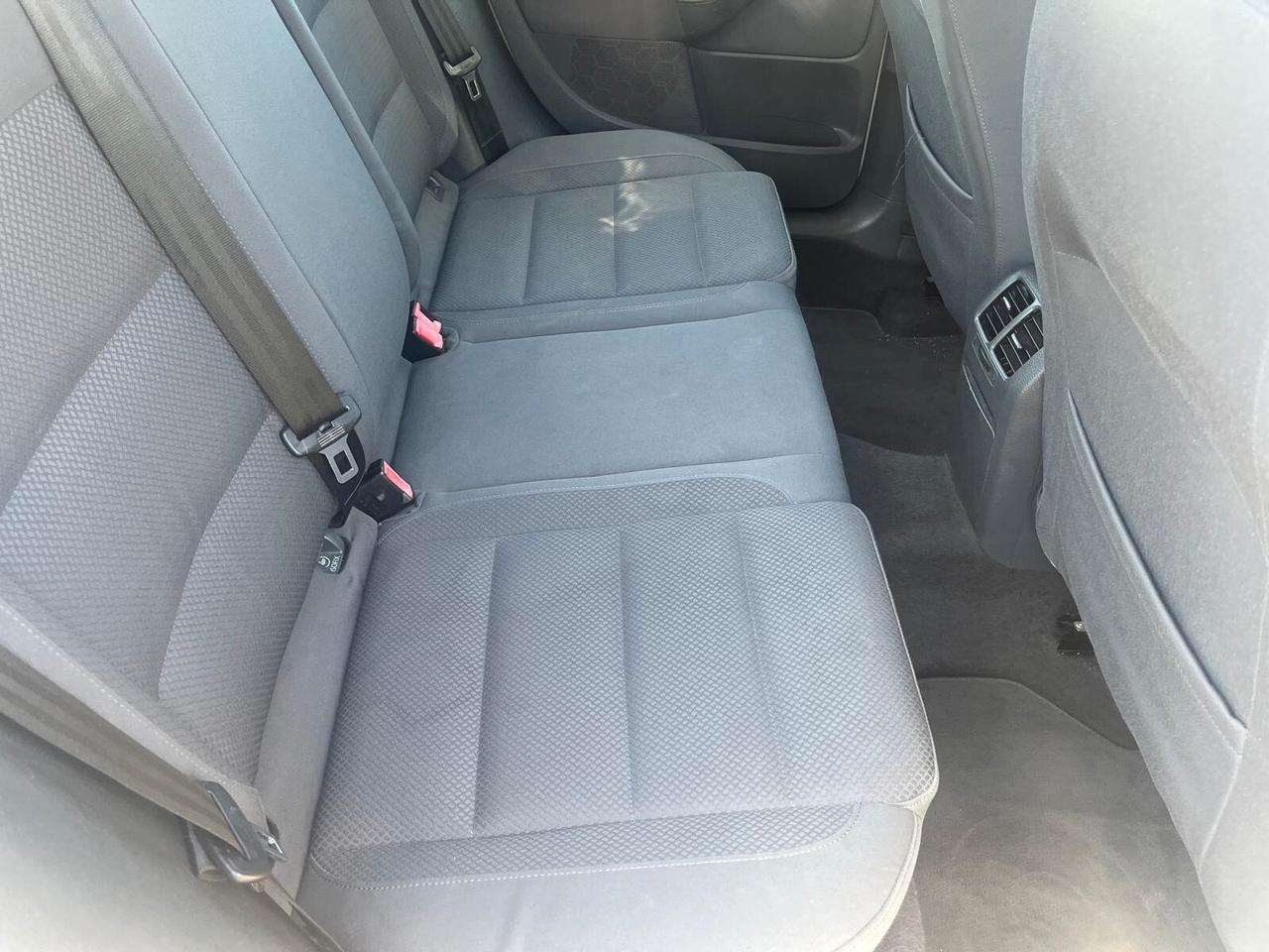 Volkswagen Golf 1.9 TDI 5p
