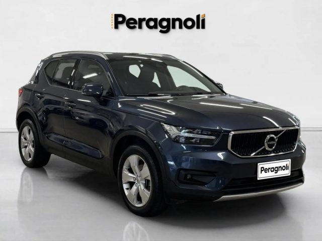 VOLVO XC40 T2 MOMENTUM CORE AUTOMATICA
