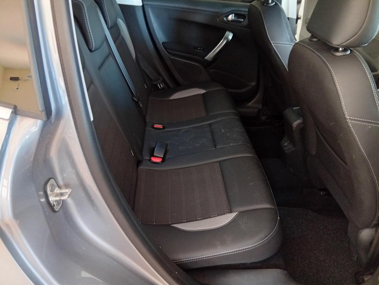 Peugeot 2008 PureTech Turbo 110 EAT6 S&S Allure