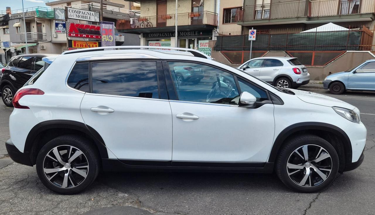 Peugeot 2008 BlueHDi 100 Allure