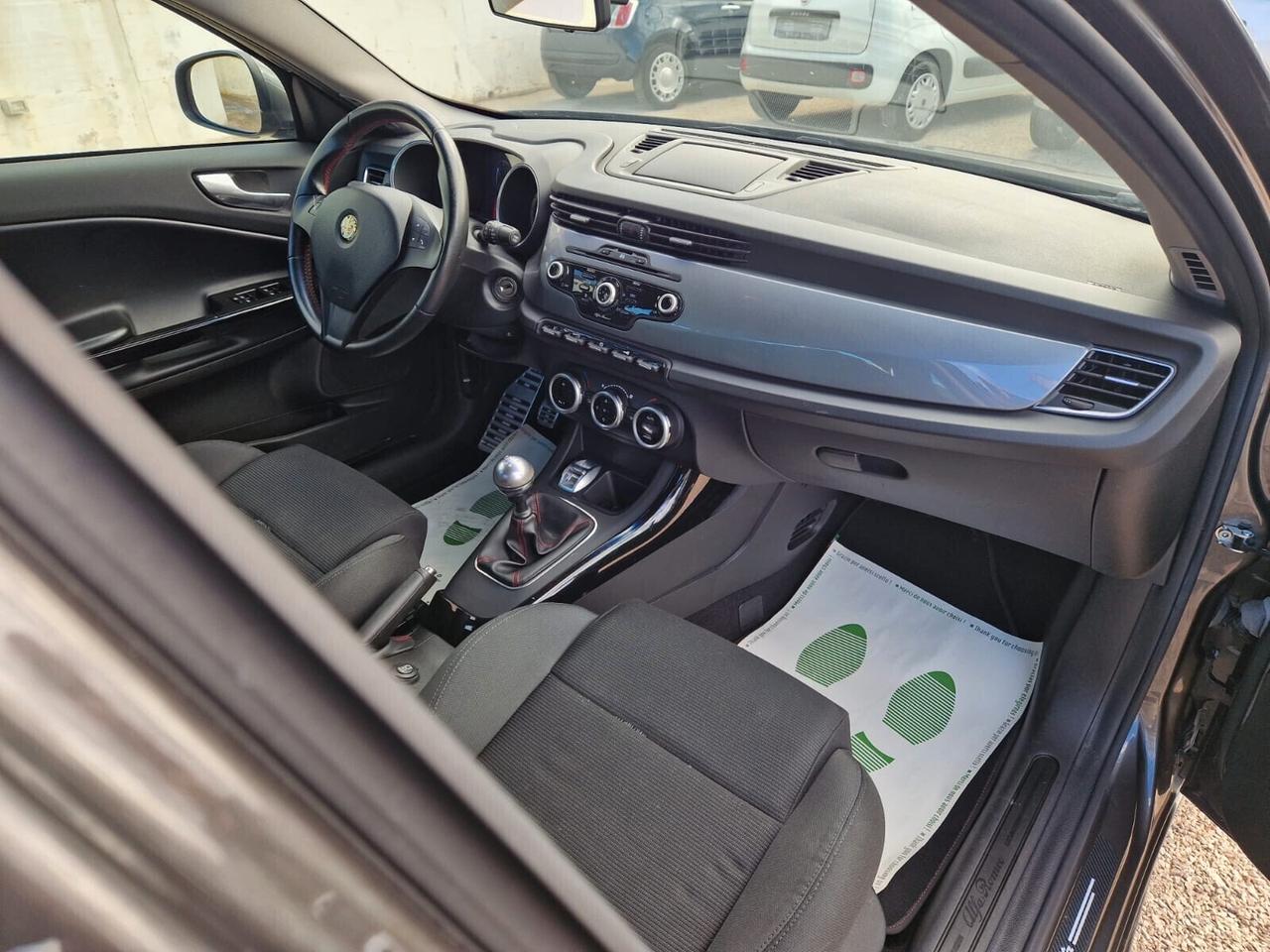 Alfa Romeo Giulietta 1.6 JTDm-2 105 CV Exclusive