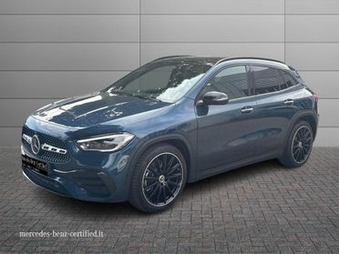 Mercedes-Benz GLA 250 Premium 4matic auto
