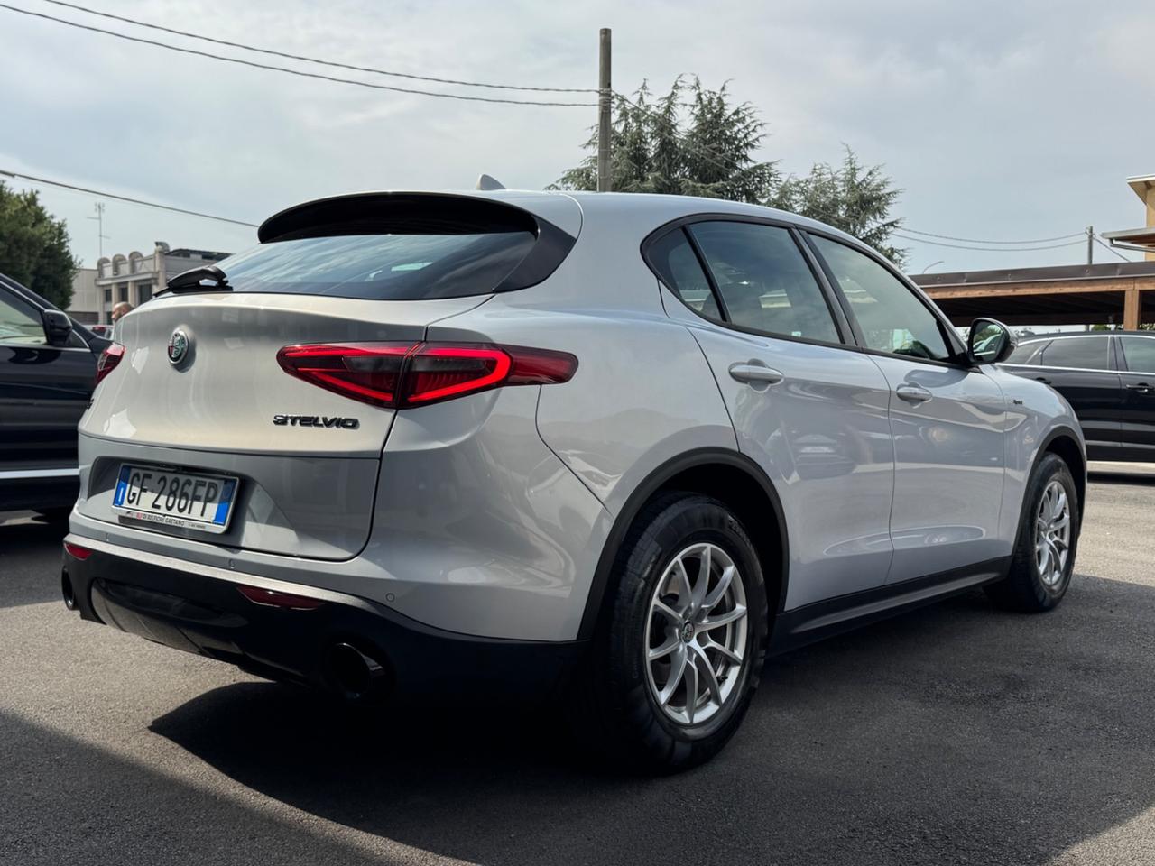 Alfa Romeo Stelvio 2.2 Turbodiesel 190 CV AT8 Q4 Super