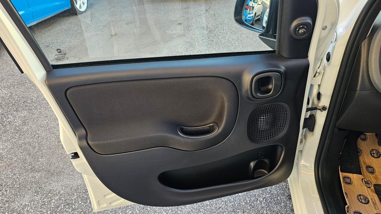 Fiat Panda 1.0 FireFly S&S Hybrid Pandina ICON KM0 REALE