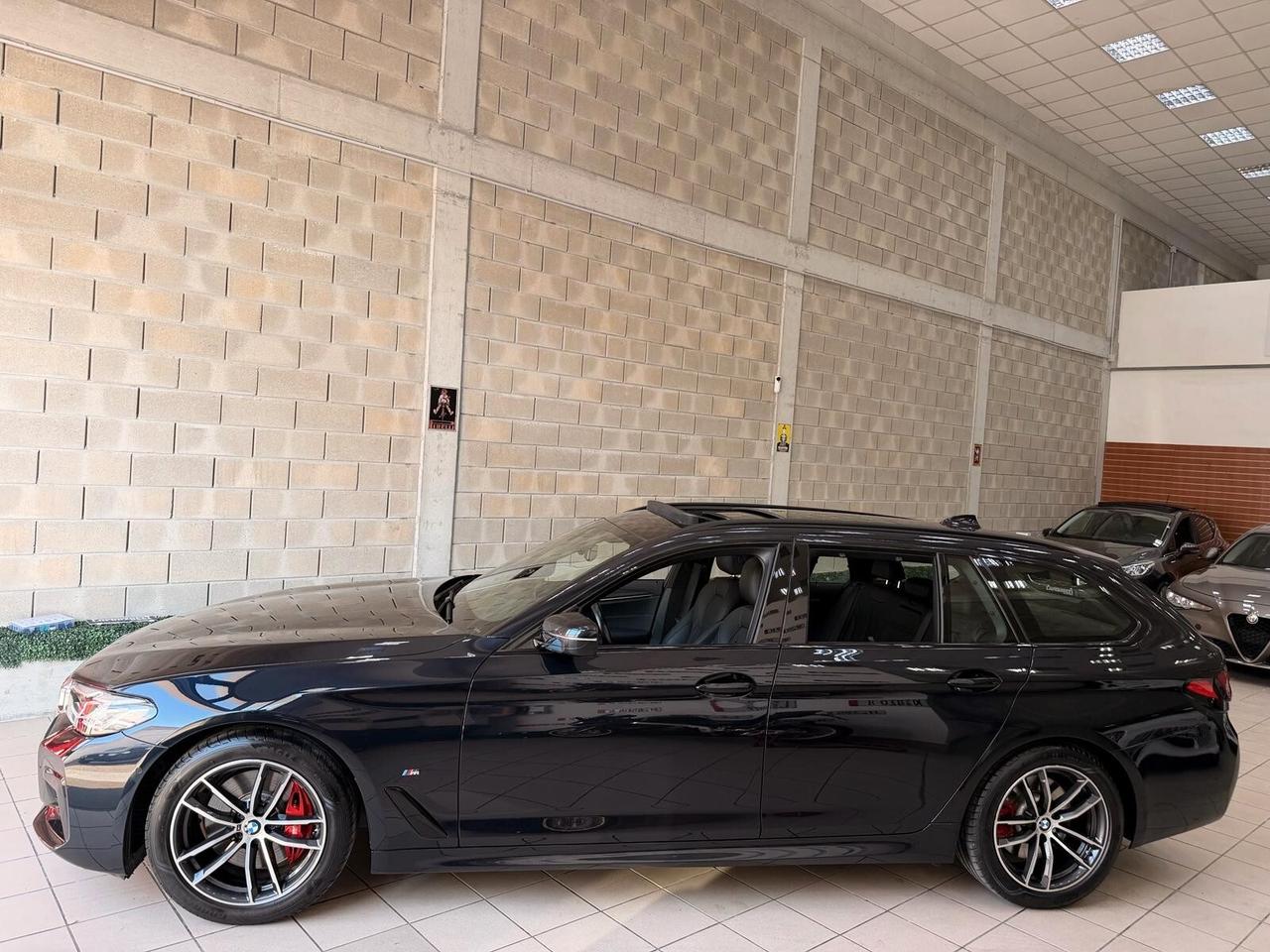 Bmw 518d 48V Touring Msport - FULL OPTIONAL