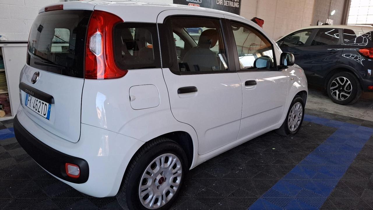 FIAT PANDA 1.2 EASY NESSUN VINCOLO DI FINANZIAMENTO O ASSICURAZIONI