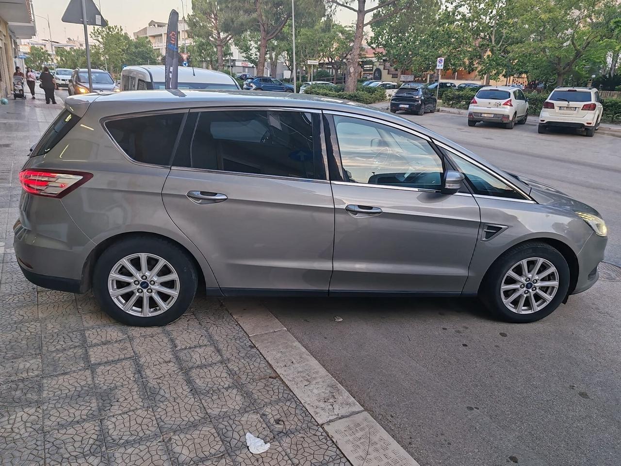 FORD S-MAX 2.0 TDCi 163CV POWERSHIFT TITANIUM