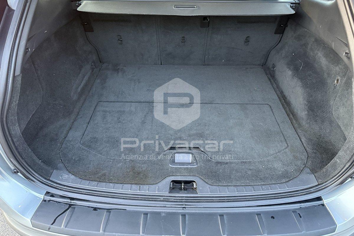 VOLVO XC60 2.4 D 163 CV AWD Geartronic Momentum