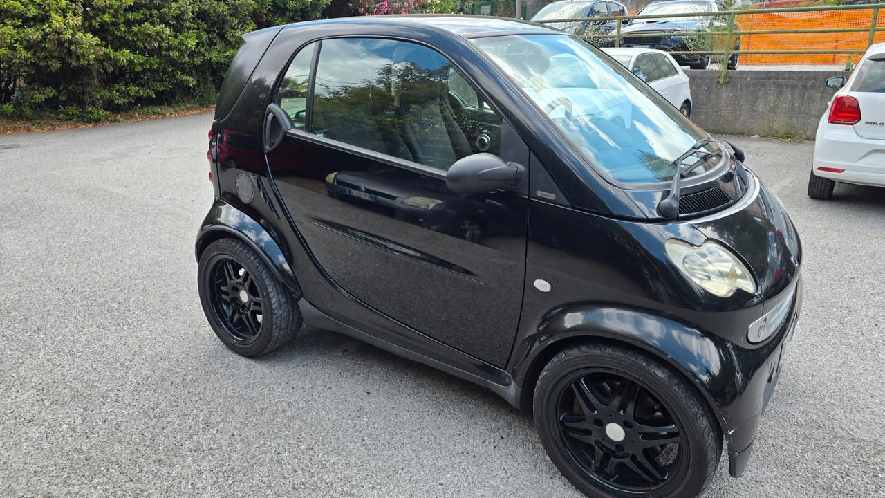 Smart ForTwo 700 coupé grandstyle (45 kW)