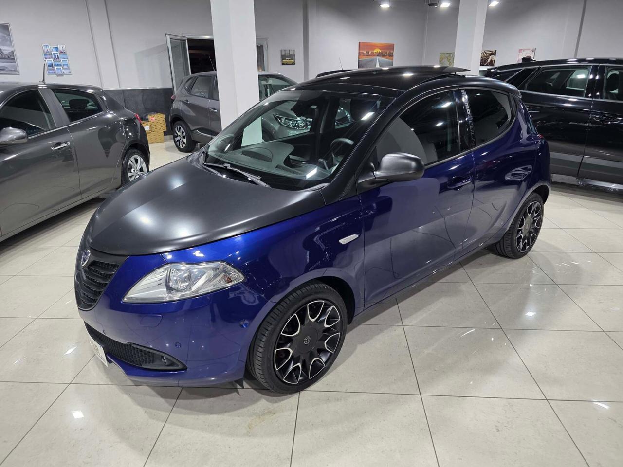 Lancia Ypsilon 1.3 MJT 16V 95 CV 5 porte S&S S Momodesign