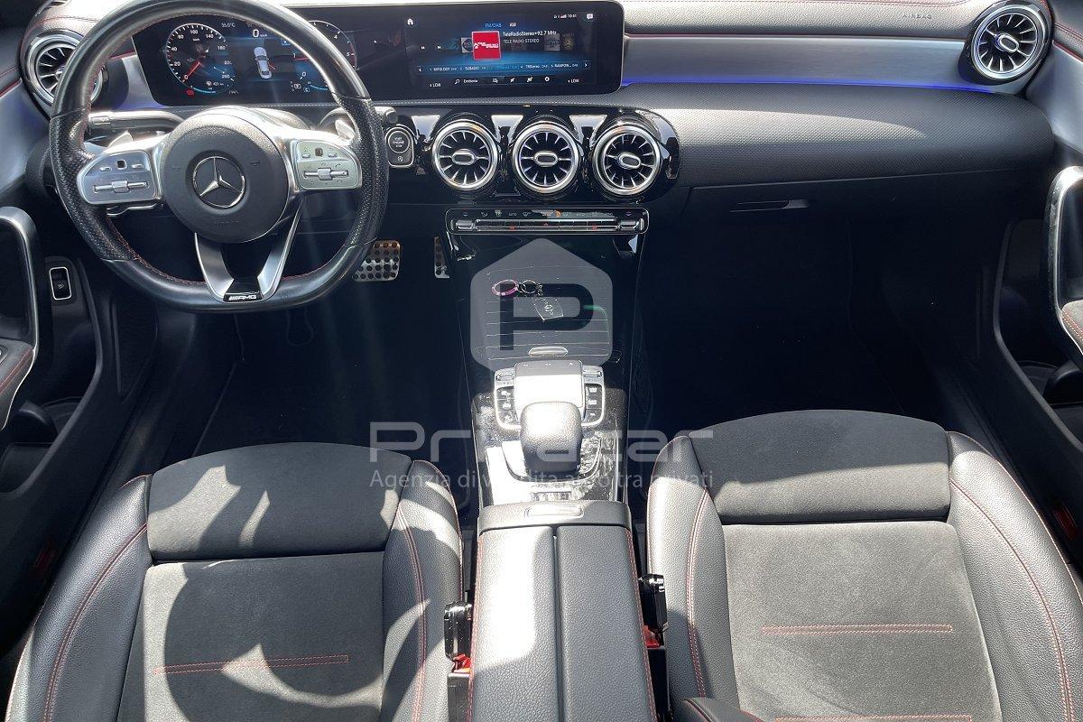 MERCEDES CLA 200 d Automatic Premium
