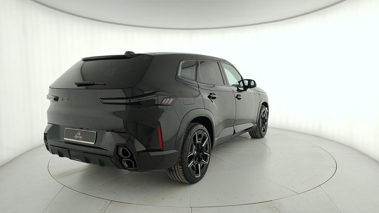 BMW XM G09 - XM 4.4 phev auto