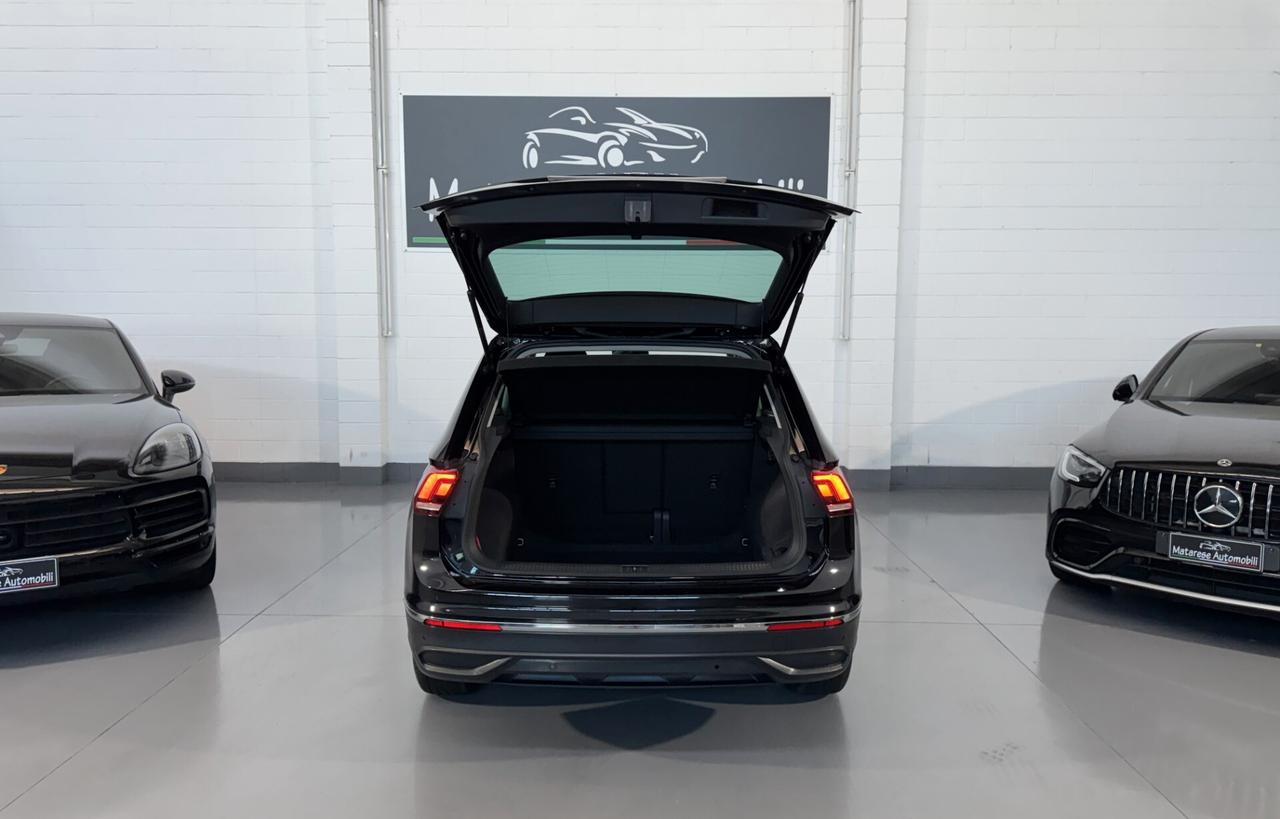 Volkswagen Tiguan TDI DSG 2.0cc 150cv Auto CarPlay Finanziabile