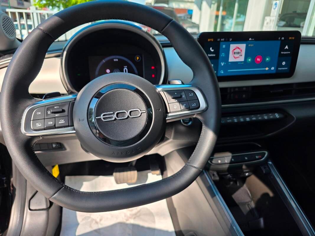 Fiat 600 1.2 hybrid La Prima 110cv auto