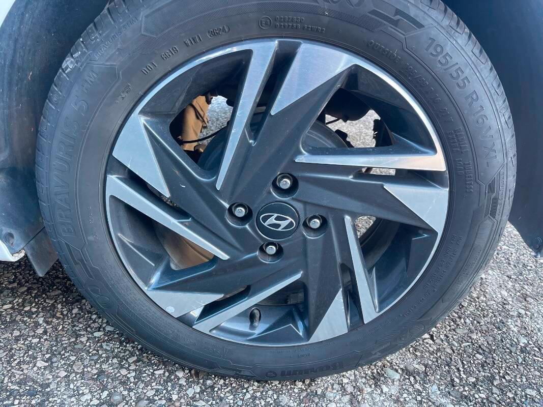 Hyundai i20 1.2 mpi Connectline Retrocamera LED