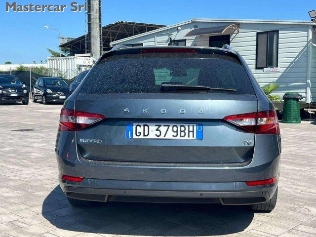 SKODA Superb Wagon iV 1.4 tsi phev Executive dsg - GD379BH