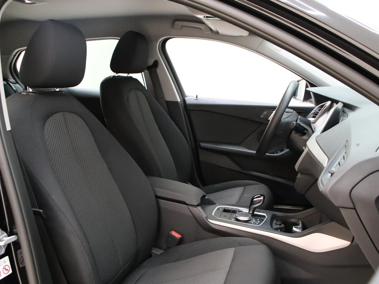 BMW 120d Serie 1 F40 xdrive Business auto