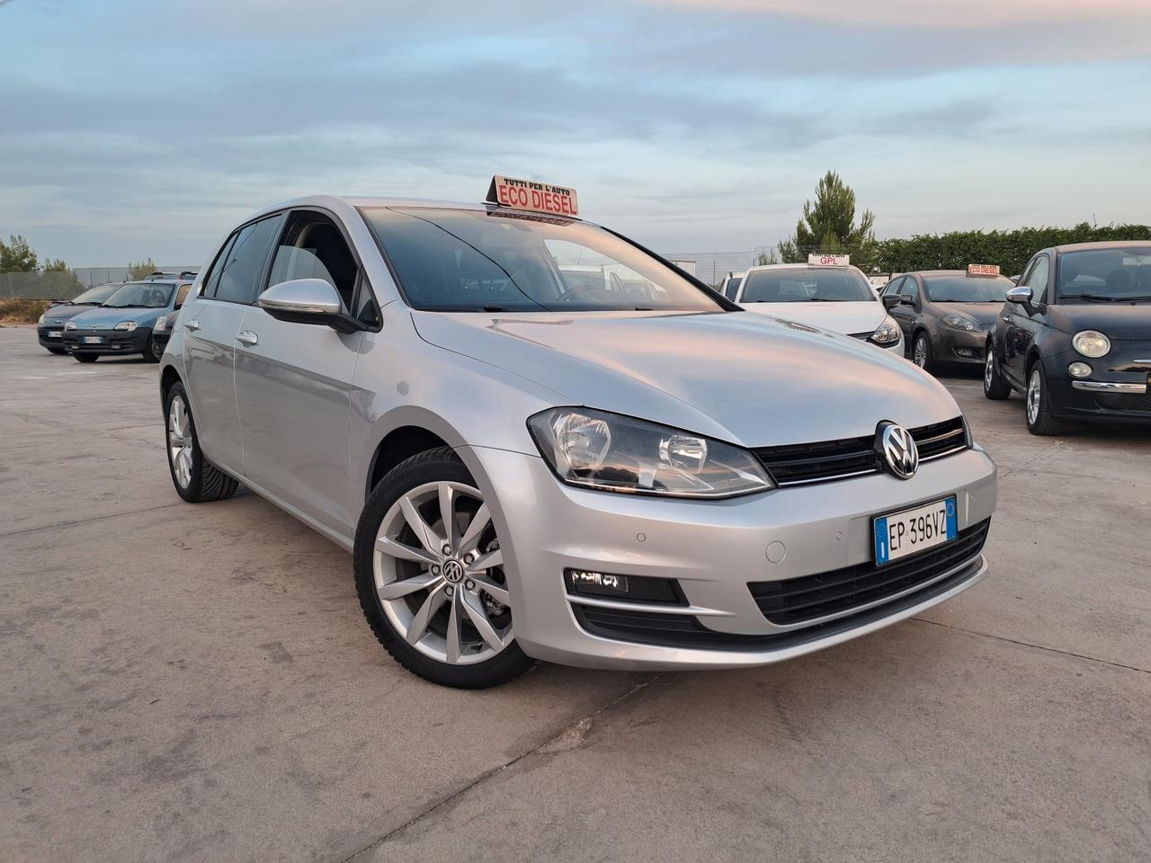 Volkswagen Golf 1.6 TDI HIGHLINE BlueMotion - 2013