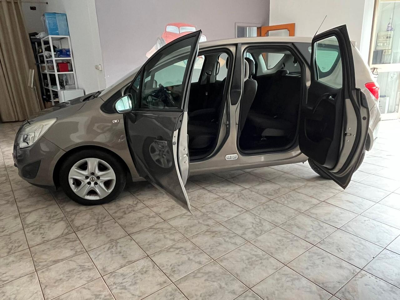 Opel Meriva 1.3 CDTI Cosmo