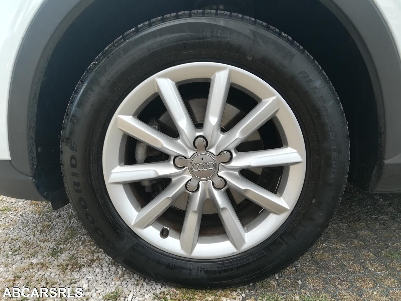 AUDI - Q3 - 2.0 TDI quattro S tronic - FINANZIABIL