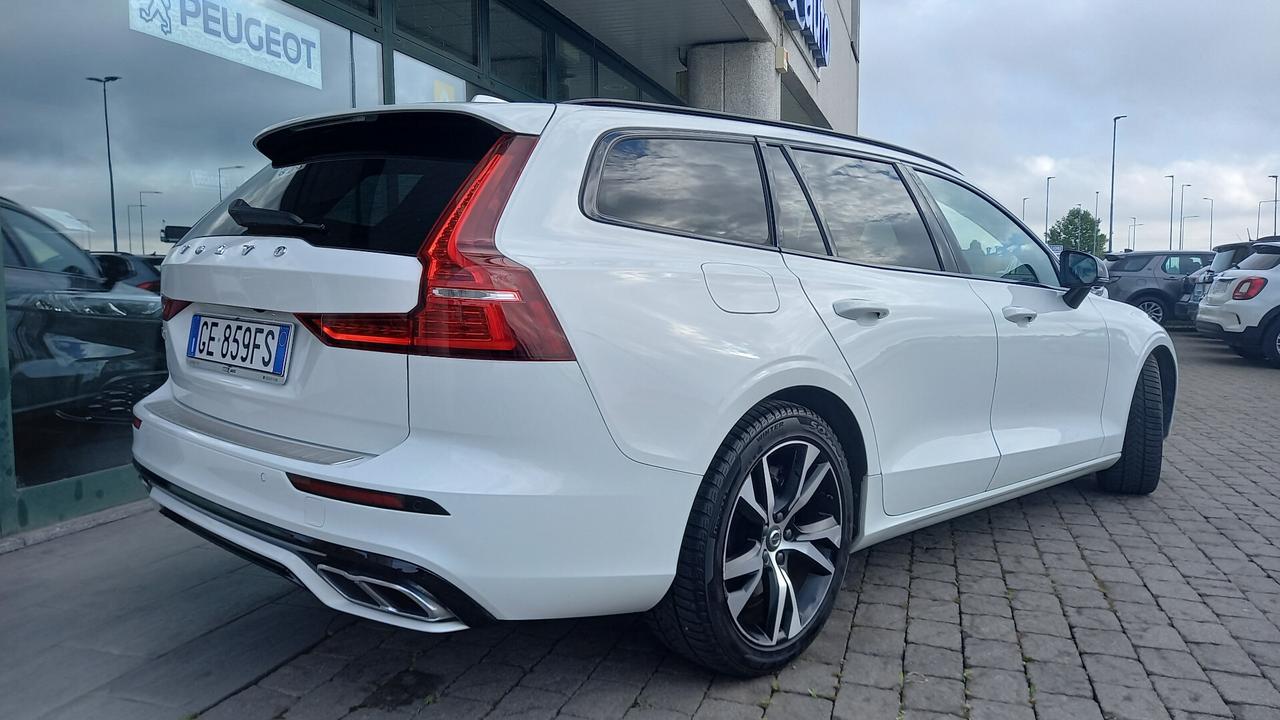 Volvo V60 B3 Geartronic R-design