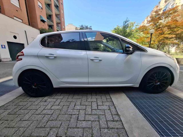 PEUGEOT 208 1.6 VTi 120CV 5p. Allure