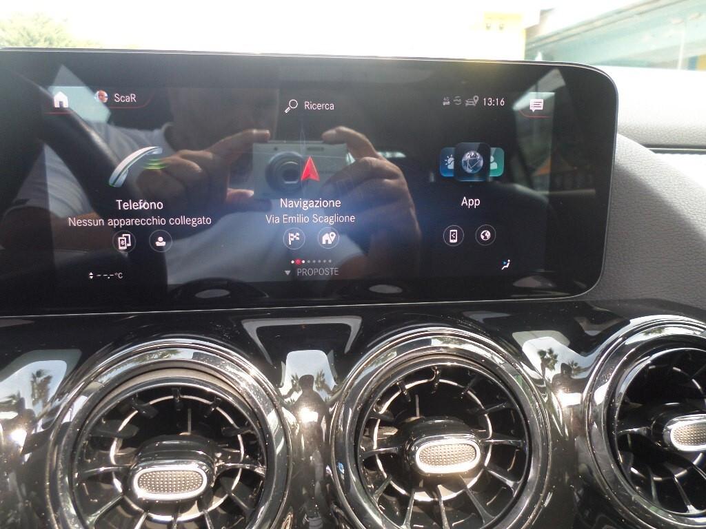 Mercedes-benz GLA 180 d Automatic Business