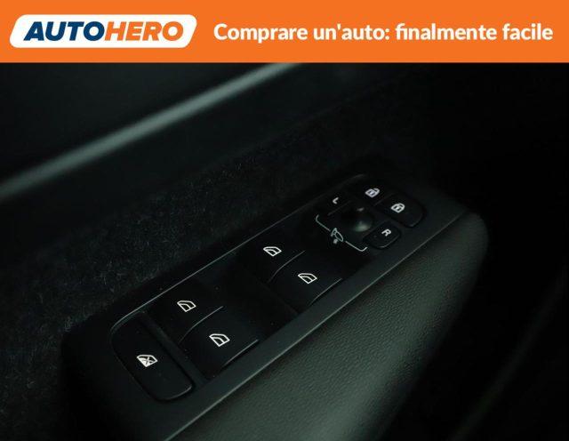 VOLVO XC40 D3 AWD Geartronic Business Plus