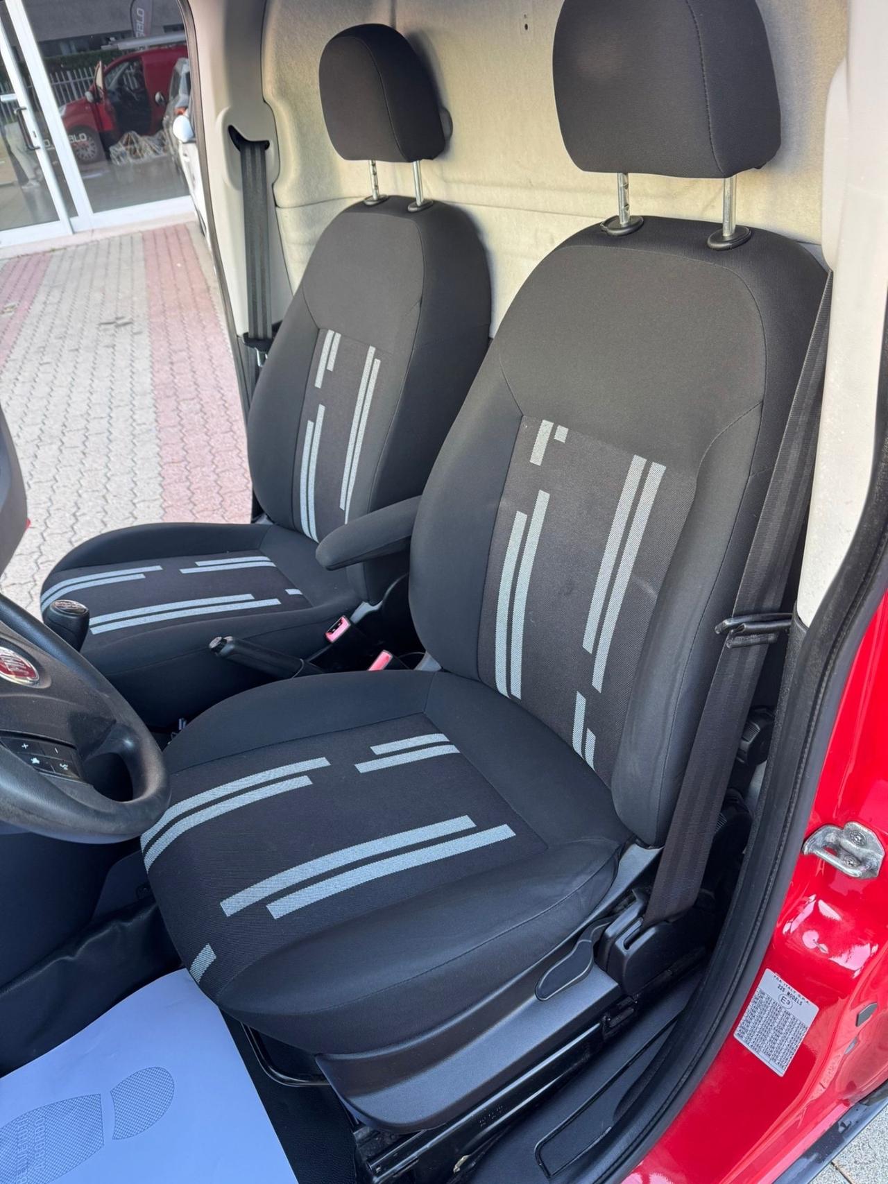 Fiat Fiorino 1.3 MJT 95CV Cargo