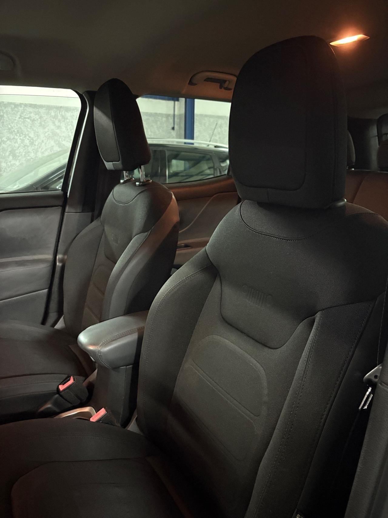 Jeep Renegade 1.6 Mjt 120 CV Limited BLACK