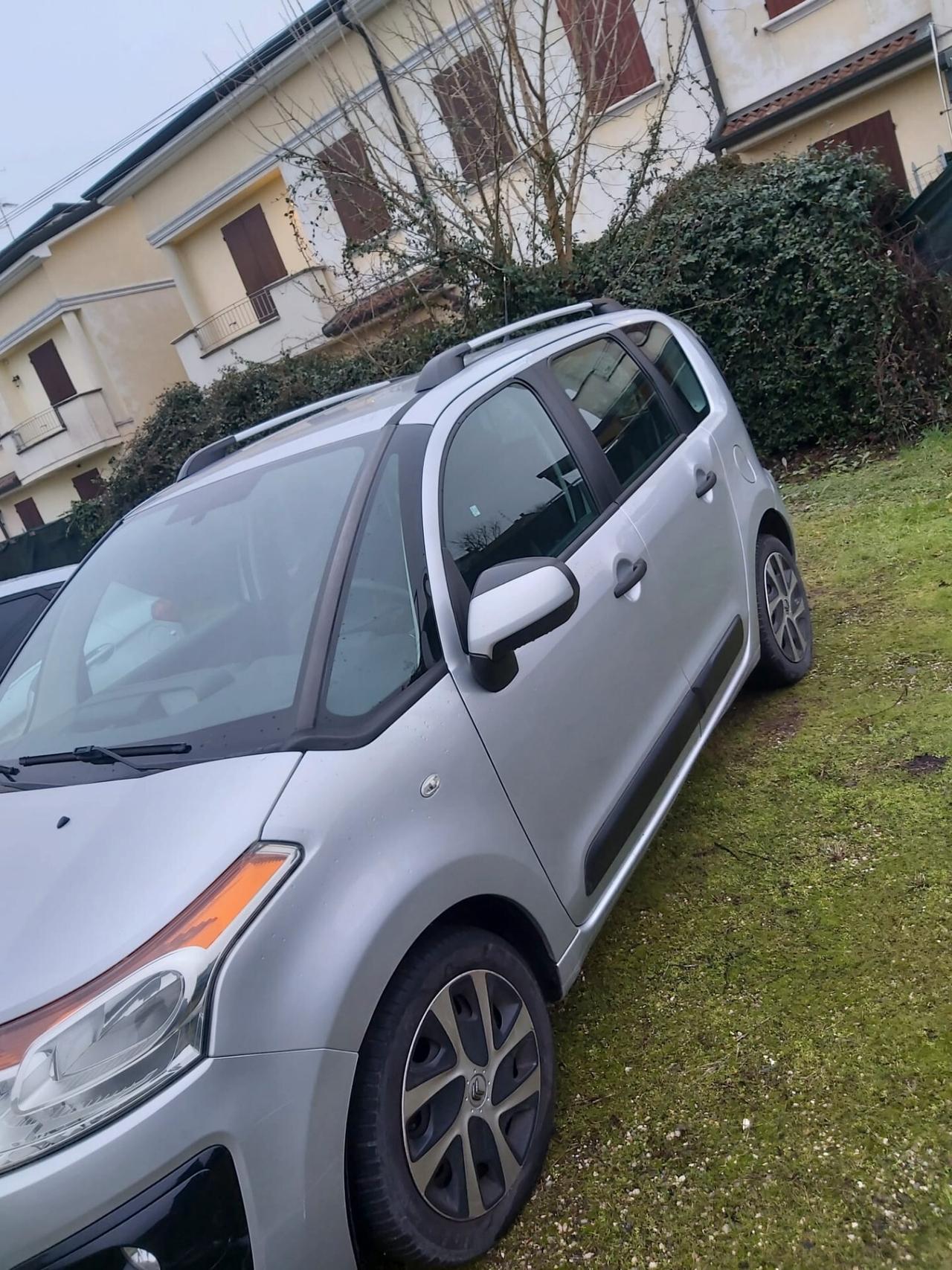 Citroen C3 Picasso 1.4 VTi 95 GPL airdream Seduction ok neo patentati