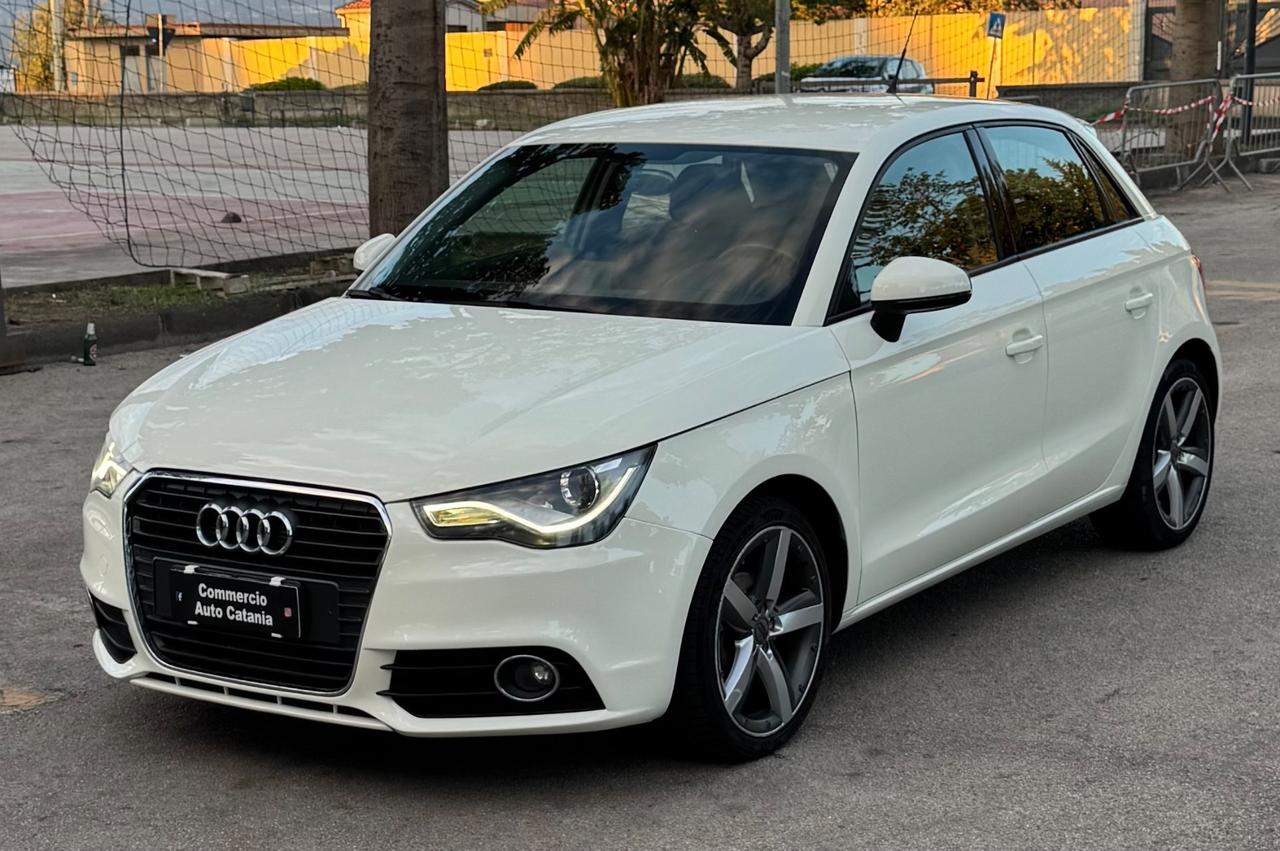 Audi A1 SPB 1.6 TDI CAMBIO AUTOMATICO/UNICOPROPRIETARIO