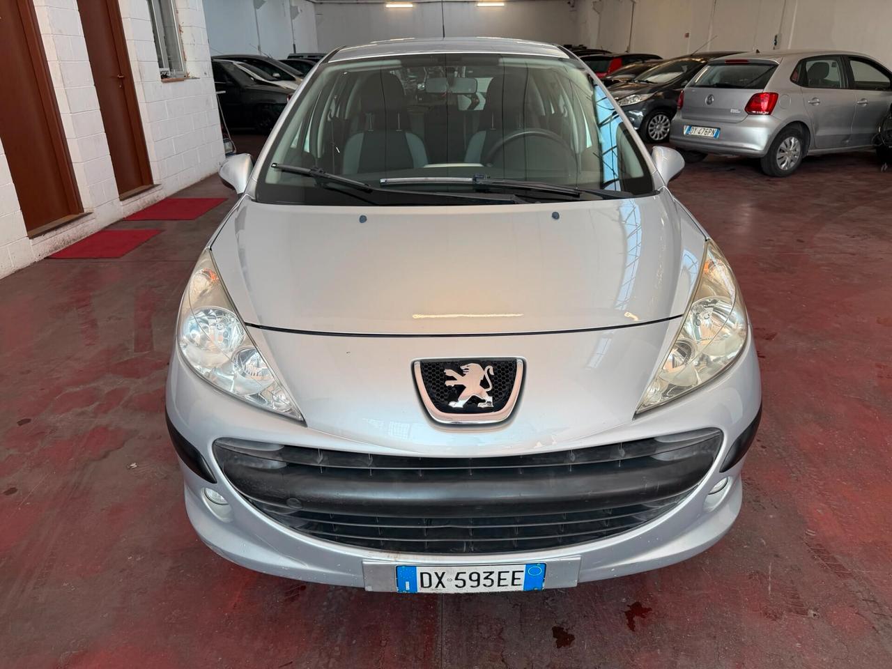 Peugeot 207 1.4 8V 75CV 5p. Energie Sport ECO GPL