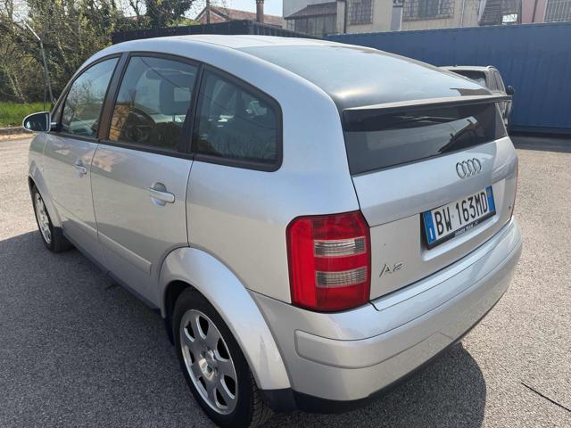 AUDI A2 157,615km 1.4 16V Top senza nessun lavoro da fare