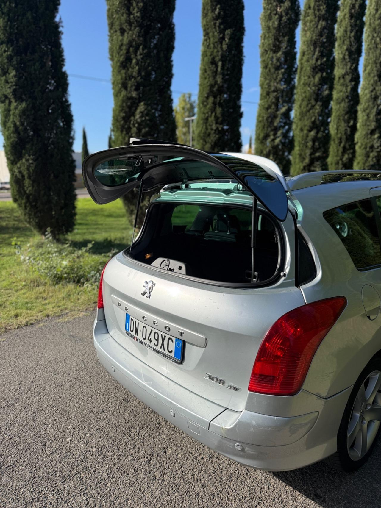 Peugeot 308 1.6 HDi 110CV