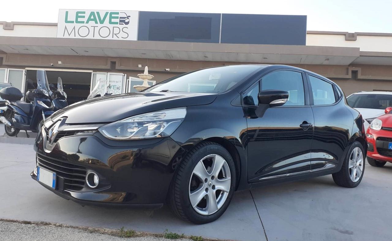 Renault Clio 1.2 75CV GPL (M1369)