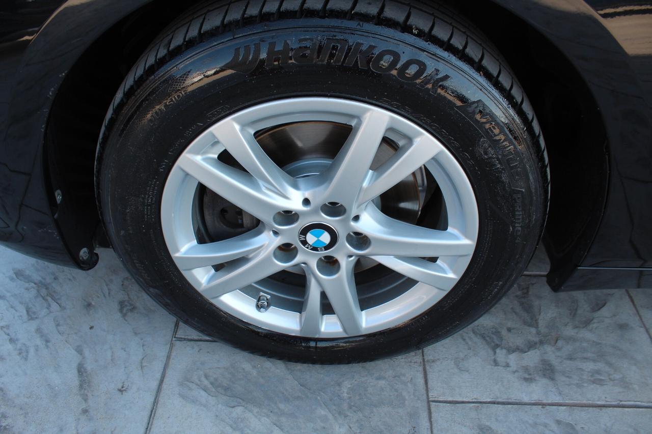 Bmw 216 218d Active Tourer Advantage