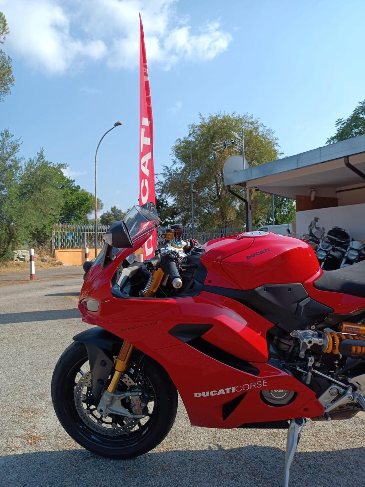 Ducati Panigale V2 S