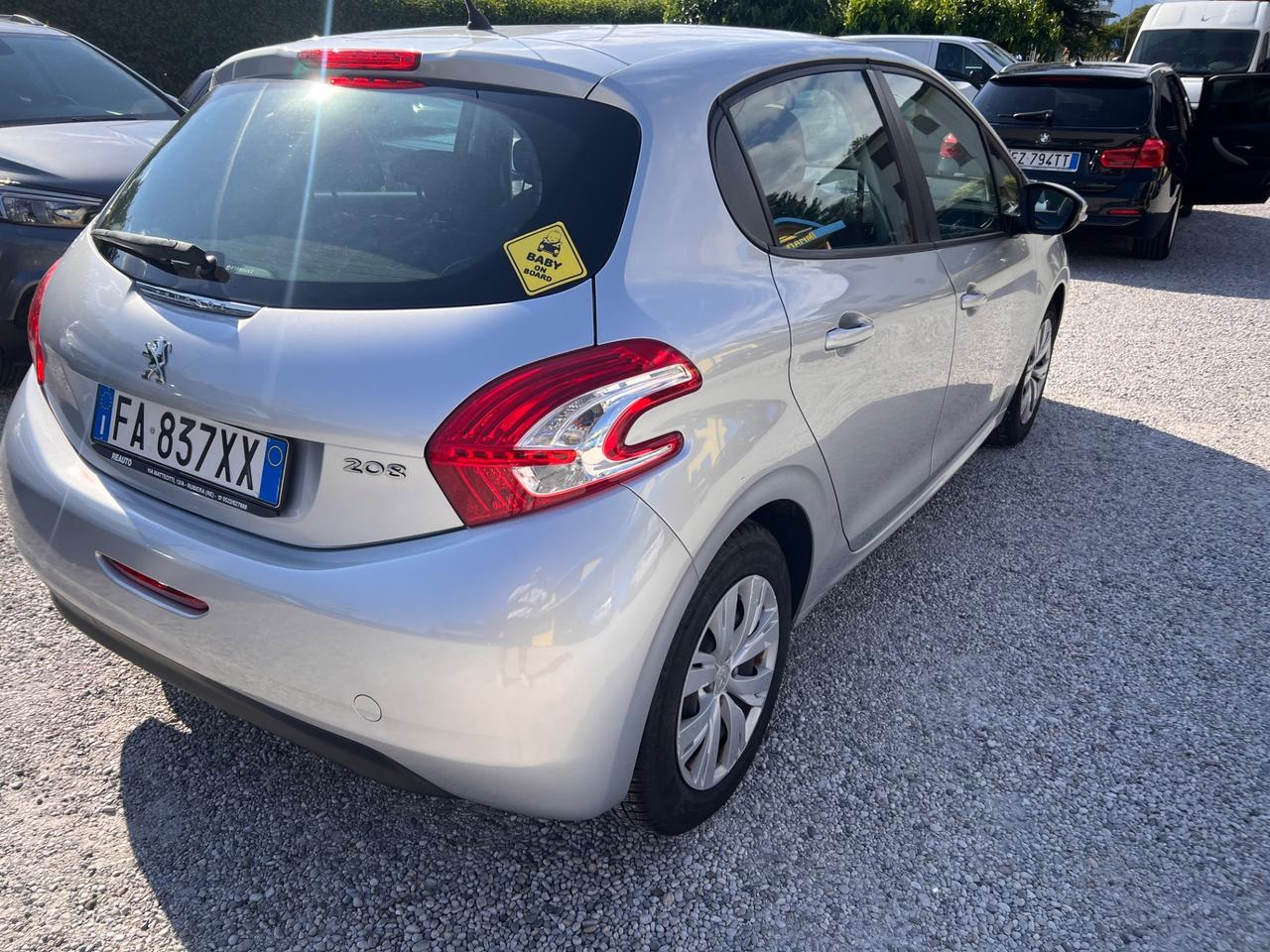 Peugeot 208 1.4 95 CV
